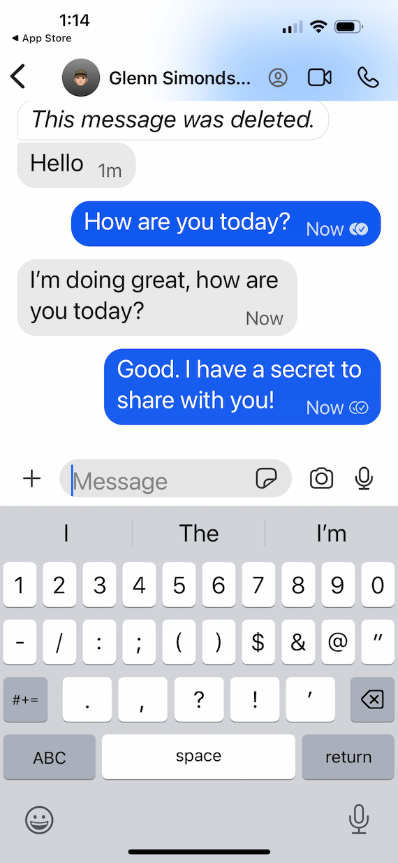 A screenshot of a chat in the Signal private messaging app.