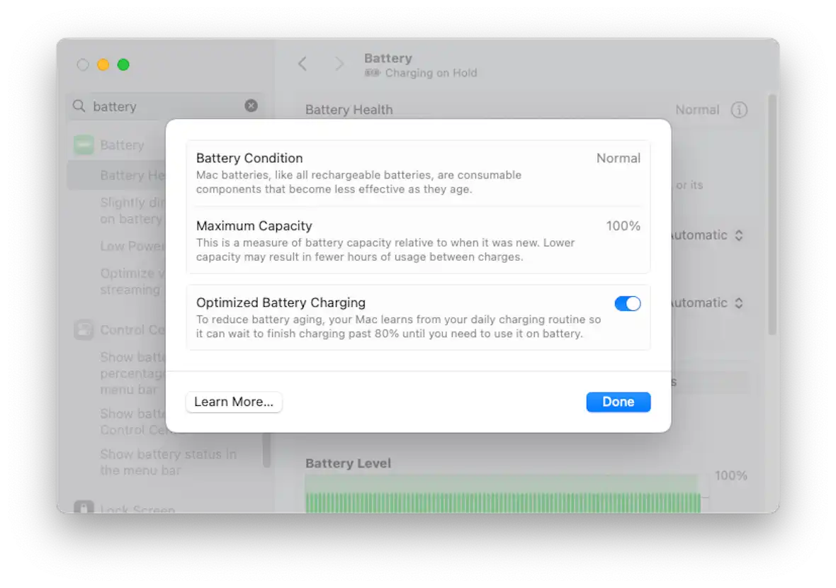 Screenshot of a MacBook's battery life settings showing the battery condition and capacity. MacOS is a trademark of Apple Inc.