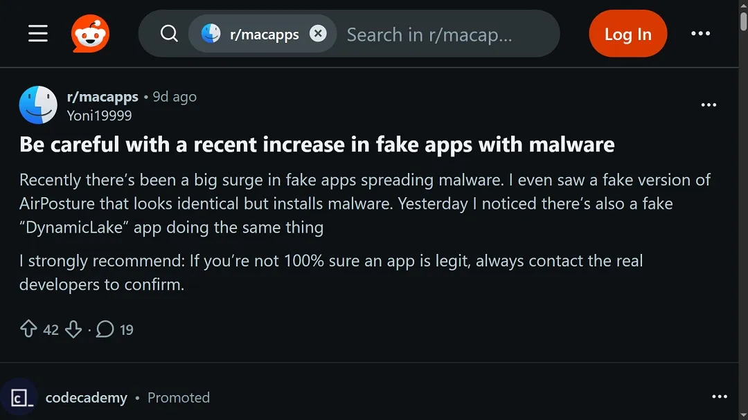 A screenshot of a Reddit user warning about fake apps like the fake DynamicLake, 9 days prior to this report.