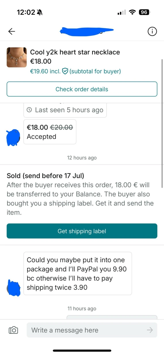 A listed associated with a Vinted off-platform payment scam.