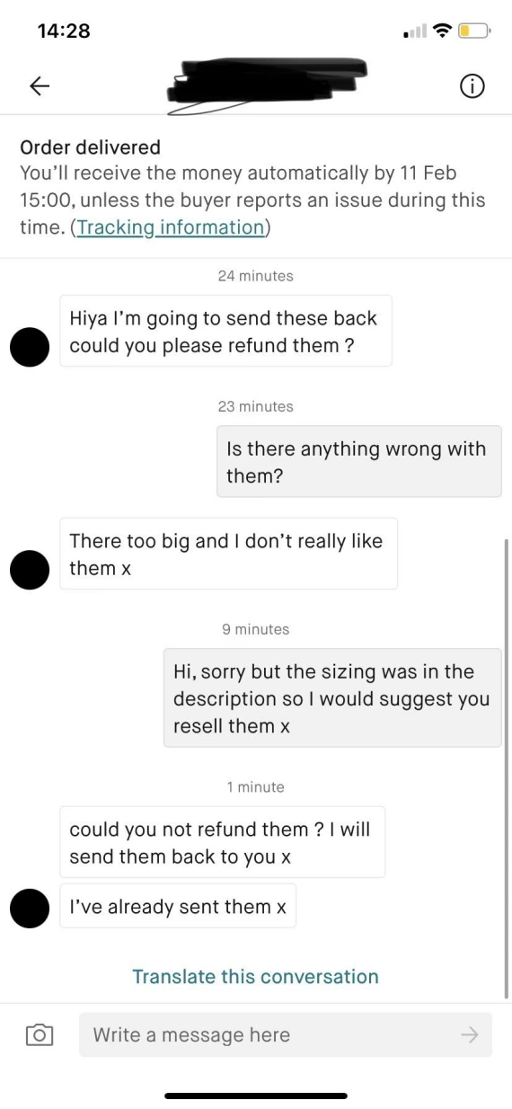 A screenshot of DMs associated to Vinted refund scams.